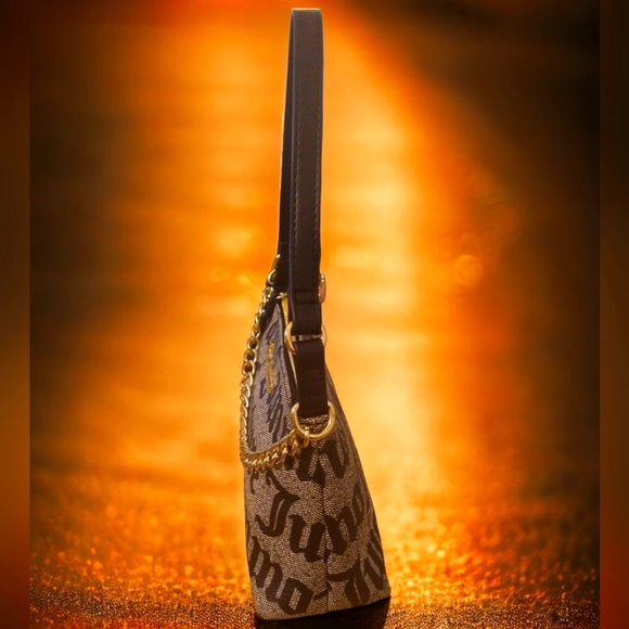 Juicy Couture Signature Black Monogram Pochette And matching Heart Wristlet - Picture 4 of 4